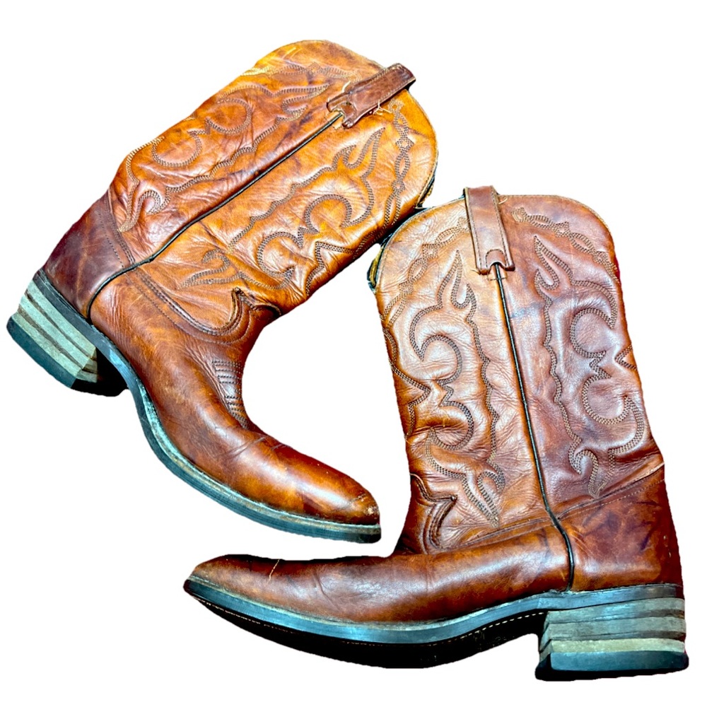 Laredo BROWN LEATHER COWBOY Boots Mens 11 D, Pointed Toe Western 65042 Insulated